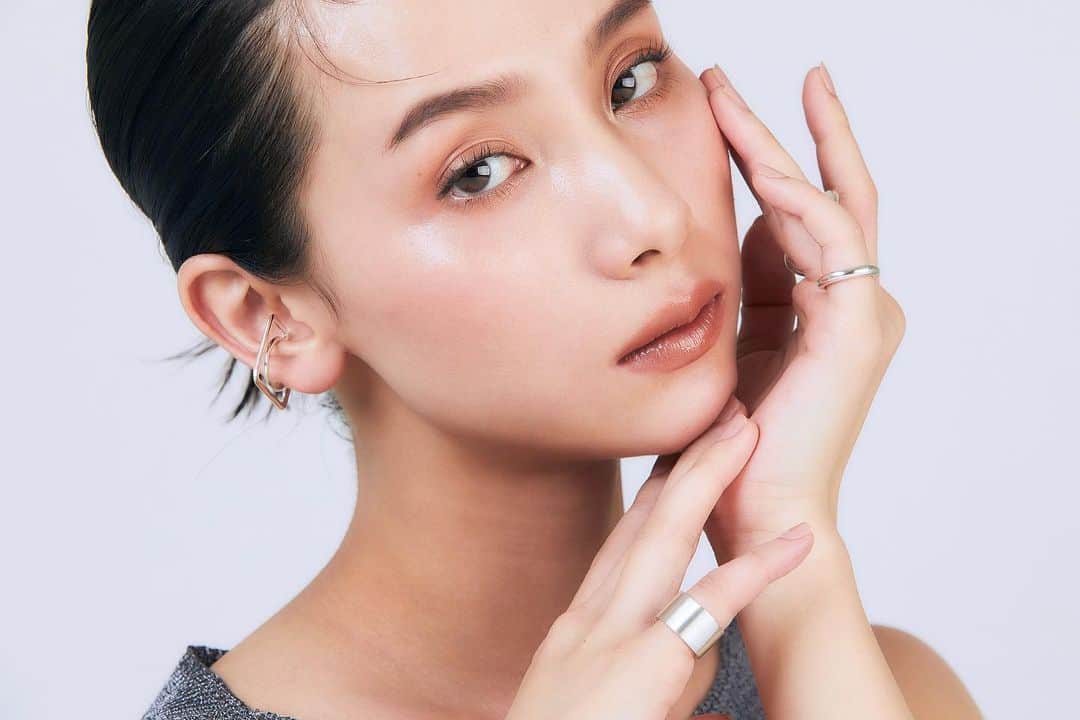 海老沼さくらのインスタグラム：「💍✨  p @tetsuro_hayashi  hm @daiki__1224  special thanks @annulusofficial @____hdrs」