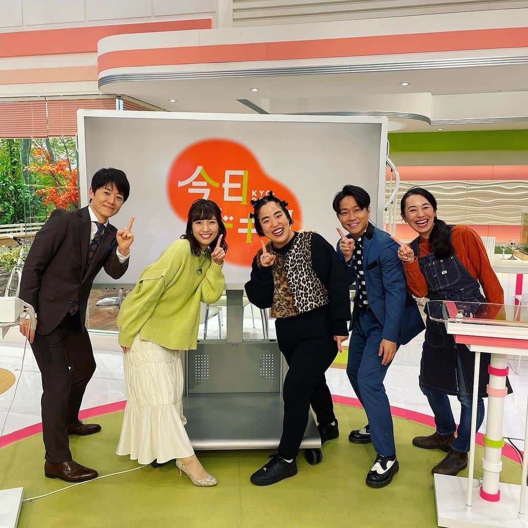 北海道放送「今日ドキッ!」のインスタグラム：「. 今日のスタジオには #ゆりやんレトリィバァ さんが登場‼️  @yuriyan.retriever   ランクイ〜ンの『あるあるある〜』も ご一緒してもらいました☺️」