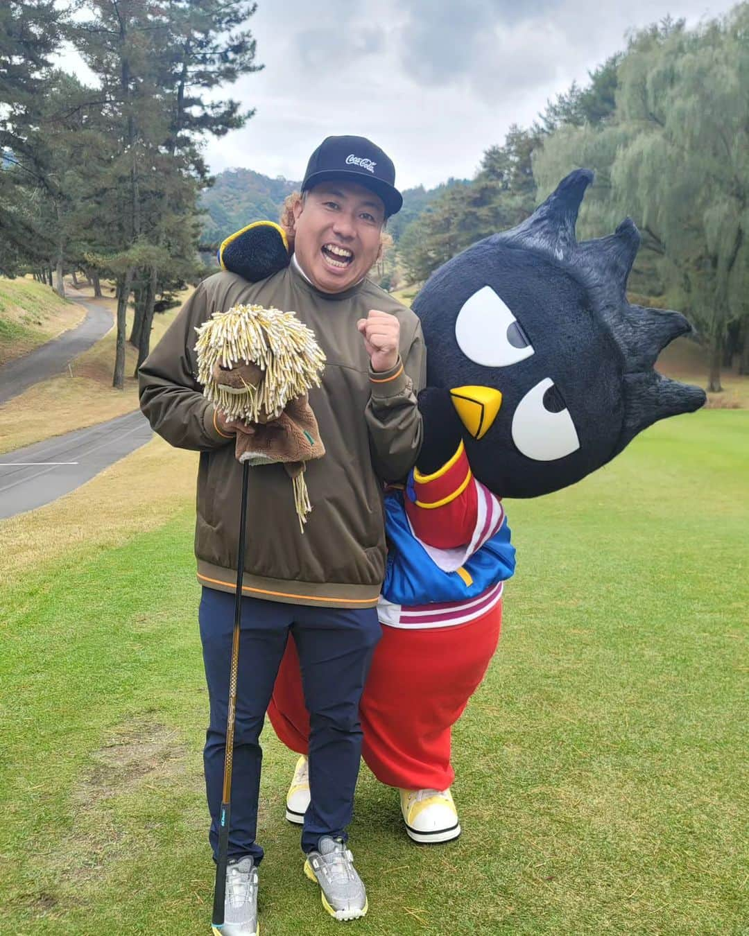 大西ライオンさんのインスタグラム写真 - (大西ライオンInstagram)「マイナビネクストヒロインのSanrio Smile Golf Tournament のプロアマでした。色んなキャラクターと写真撮るし、クレープ食べるよねー。ハンギョドンのクレープ食べましたー。  ハンギョドン懐かしー！」11月10日 19時17分 - onishilion2010