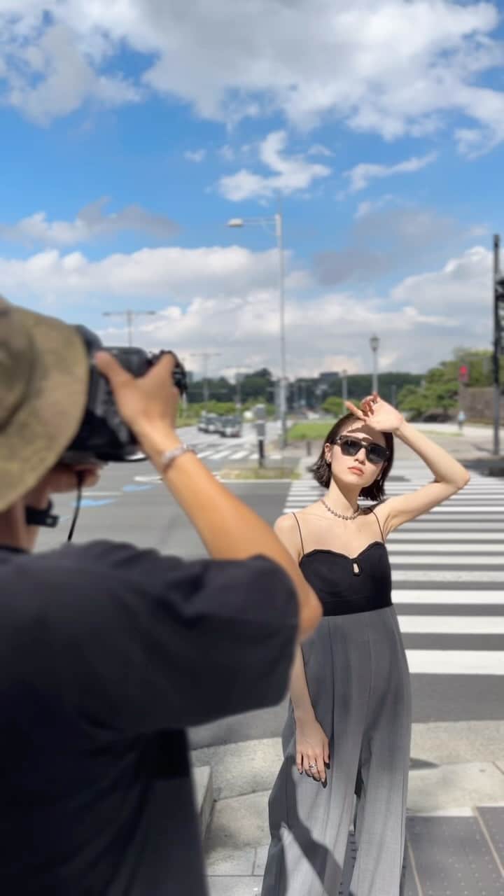 糸原美波のインスタグラム：「off shoot ( 🕶️ )   #ショートヘア #ショート #ボブ #ミニボブ #サングラス」