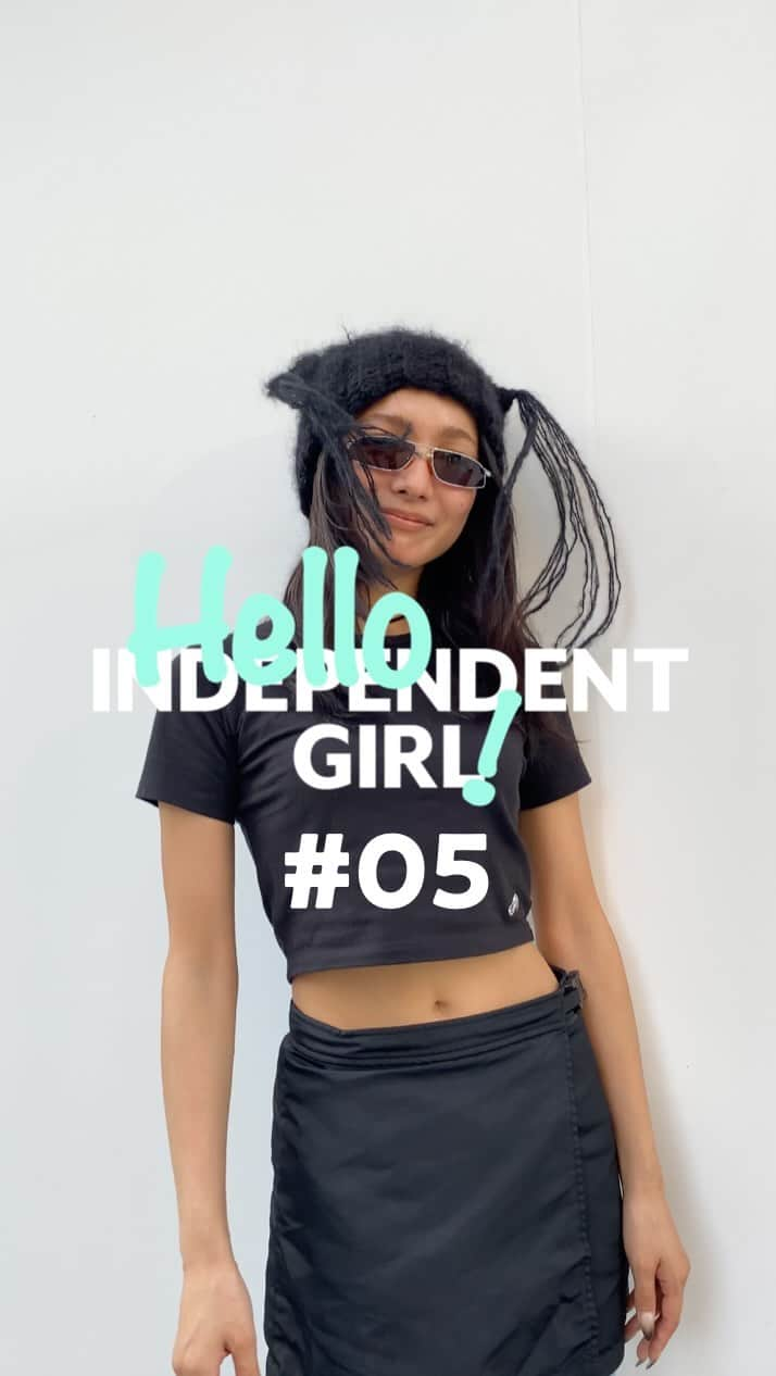 Perkmagazineのインスタグラム：「Hello,INDEPENDENT GIRL！ #05 Nana Momosaka “INDEPENDENT GIRL”のもとに足を運び、彼女たちのスタイルに欠かせないアイテムや、それぞれのアイデンティティについて話してもらうInstagramの連載コンテンツ🎀 第5回目は〈ヴィアヴァンダ〉ディレクターのNana Momosakaさんです🦋💘  Nana Momosaka / 〈VIAVANDA〉 Director @__momonana__ @viavanda_official  FILM_Maria Ito（PERK）  PERK magazine https://perk-magazine.com  #perk  #perkmagazine  #fashion #INDEPENDENTGIRL」