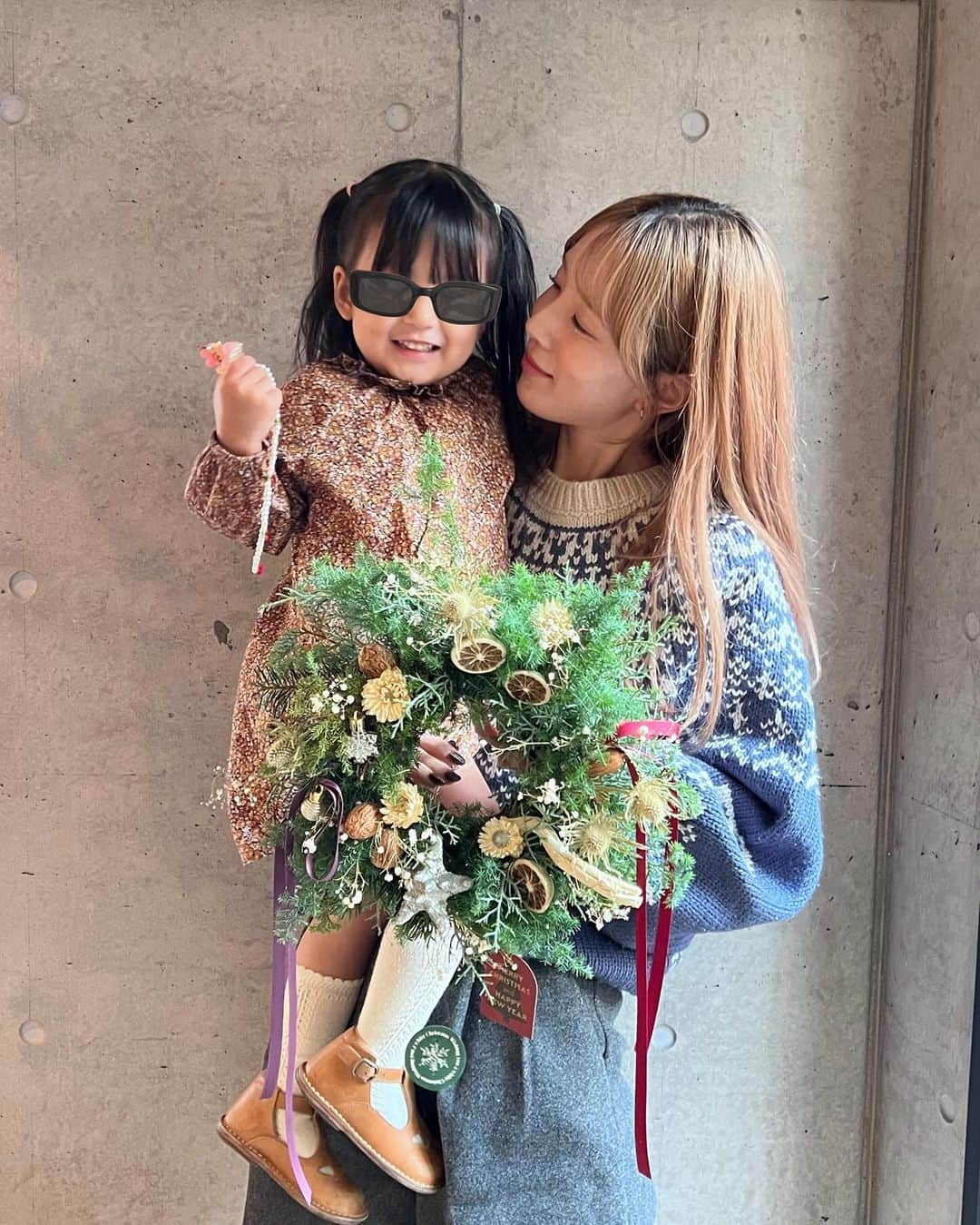 目見田早弥子のインスタグラム：「🎄❤️ @marronpapier_jp  또 12월에 만나요🌟」
