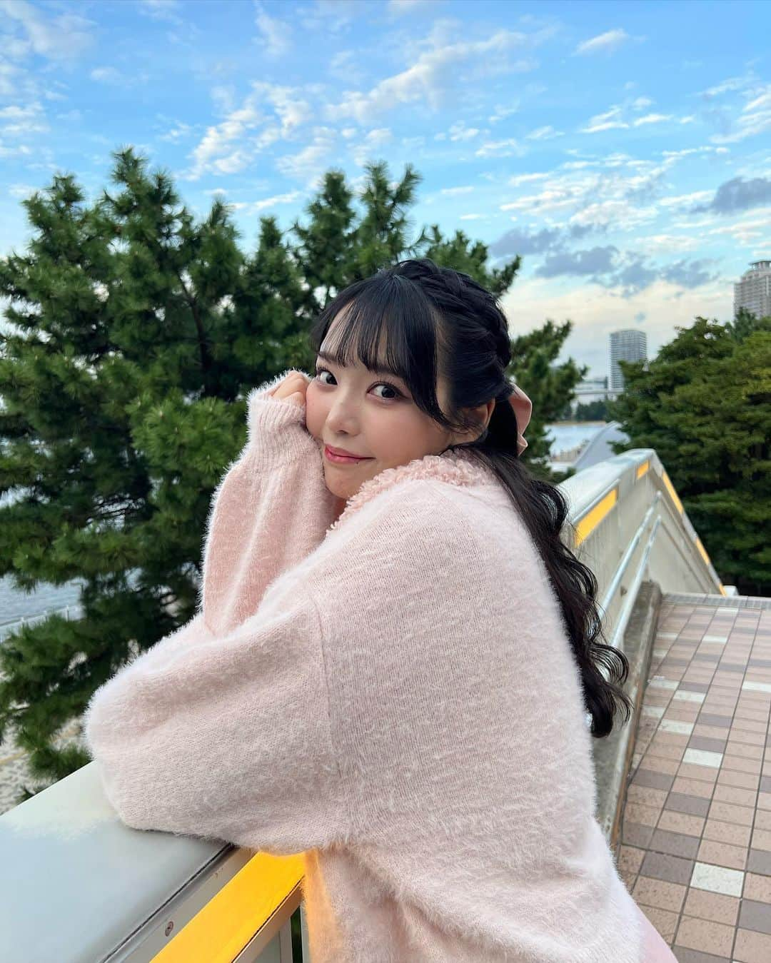 恋渕ももなさんのインスタグラム写真 - (恋渕ももなInstagram)「🎀 #ももなクローゼット 🎀  ♡  あざとかわいい……？🥺💗  ♡  #恋渕ももな  #大人ガーリー #ガーリー #ガーリーコーデ #ガーリーファッション #あざとかわいい #あざとい系女子 #かわいい」11月10日 20時07分 - koibuchimomona