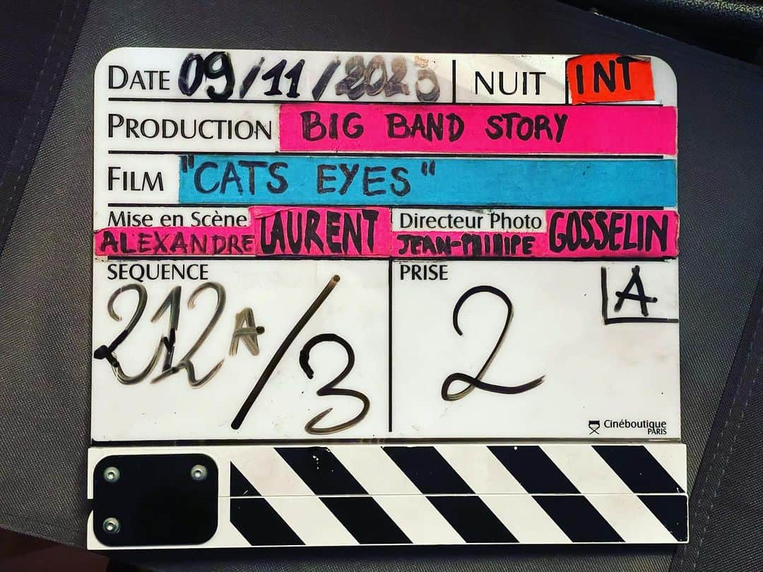 エロディ・フォンタンさんのインスタグラム写真 - (エロディ・フォンタンInstagram)「Cat’s eyes !!! 🤩 Tellement heureuse de faire partie de ce projet, et impatiente de vous faire découvrir Prudence,  il est dingue ce personnage 🤩😜 Merci @alexandrelaurent pour ta confiance 🙏🏼 #NostalgieNickyLarson」11月10日 20時12分 - elodie_fontan