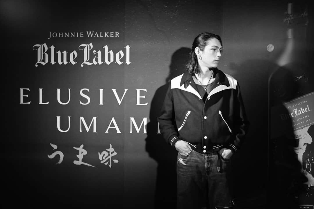 クロウド・モーガンのインスタグラム：「@johnniewalkerjapan  #PR #JWUMAMI #ジョニーウォーカーブルーラベル」