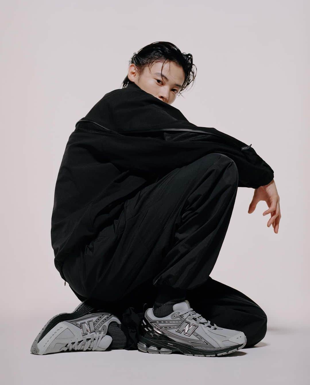 窪塚愛流さんのインスタグラム写真 - (窪塚愛流Instagram)「New Balance M1906RHA 11.17 fri Release 2000年代のランニングシューズを象徴する「1906」を再構築した「1906R」から新色が登場。  #nb #newbalance  ##1906r  #m1906rha  #billys #billyset #billystokyo  #ビリーズ  #窪塚愛流  #airukubozuka」11月10日 20時27分 - airu_kubozuka