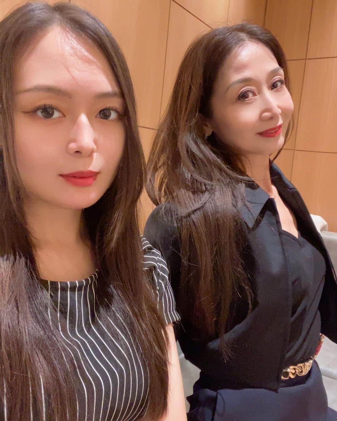 リンさんのインスタグラム写真 - (リンInstagram)「娘とお出かけデー🖤  Mom  and daughter outing day .   妈妈和女儿的外出天。」11月10日 20時38分 - rinn0626