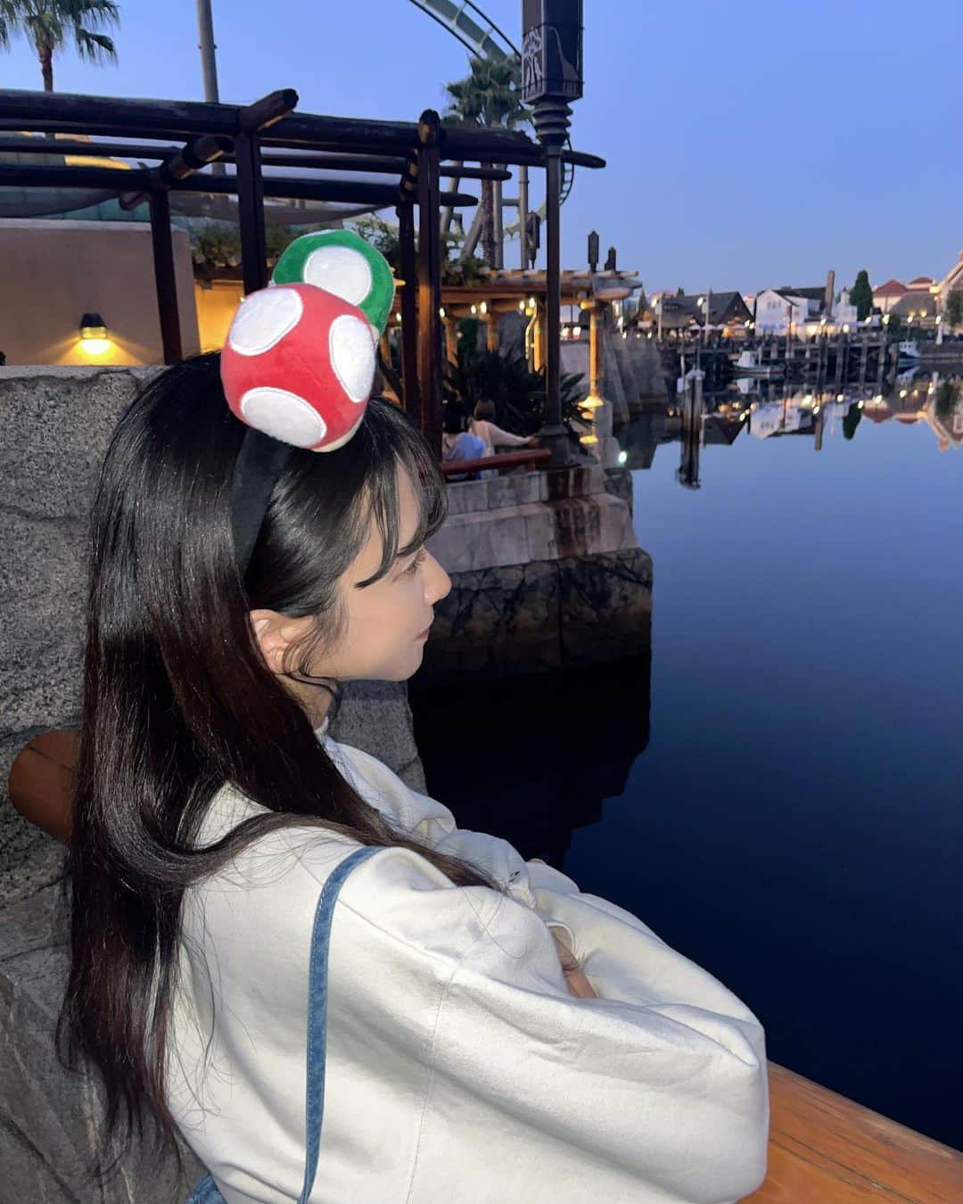 島袋香菜さんのインスタグラム写真 - (島袋香菜Instagram)「🍄🌛☁ .  .  .  #usj #ユニバ #ユニバーサルスタジオジャパン #ニンテンドーワールド」11月10日 20時44分 - _kanaloco_