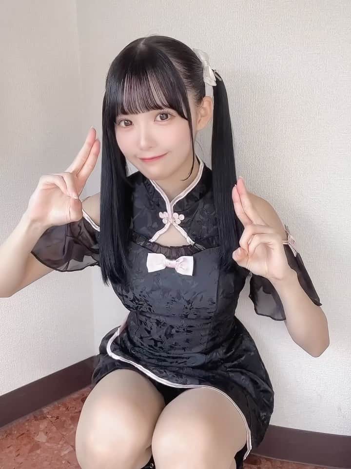 のインスタグラム：「ちゃいな花ことり♡」