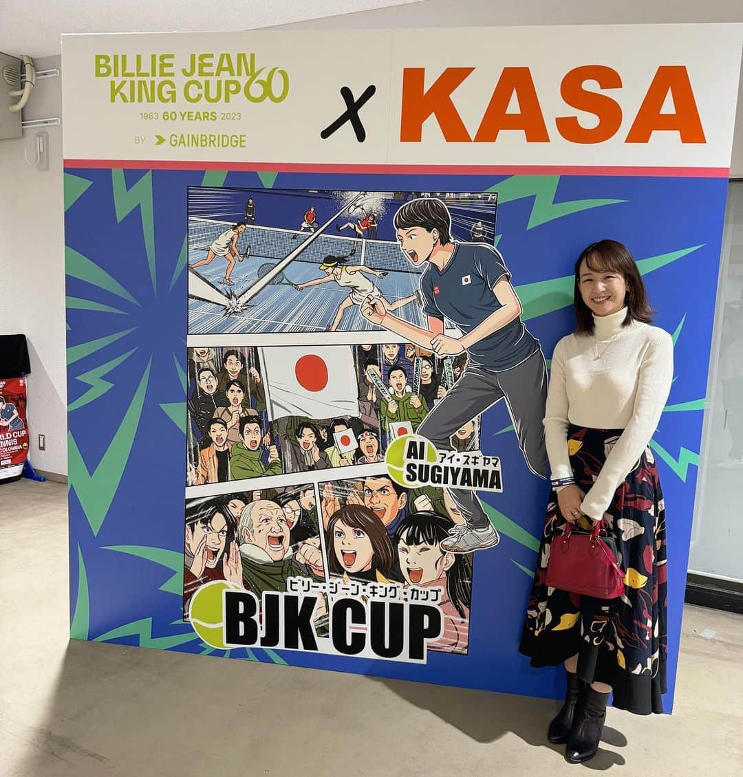 美濃越舞さんのインスタグラム写真 - (美濃越舞Instagram)「BJK CUP行ってきました💚 お客さんもたくさん入り盛り上がっていました😆 明日も日本チームを一緒に応援しましょう📣🇯🇵✨  #テニス #tennis #テニスウエア #网球 #테니스 #テニス女子 #テニスイベント #テニスコーデ#テニスクリニック #千葉県 #柏 #船橋 #wilson #ウイルソン #ウイルソンテニス #テニスコート」11月10日 20時51分 - mai_minokoshi