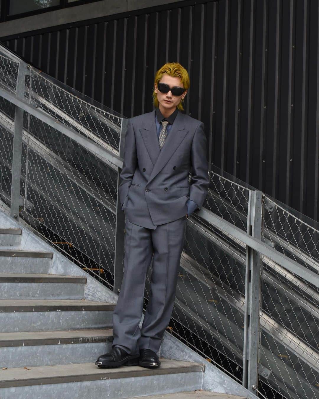 のインスタグラム：「・ ・ 【 Pick Up Styling 】 ・ SCABAL - Double Tailored Setup ・ 着用モデル: @koki_abe01 170cm ・ こちらの商品はdudeアカウントプロフィールのURL「dude online」より通販可能な商品となっております。 ・ スタイリングを中心に更新している @dude_harajuku・ 日常・お客様・アイテム等を発信する @dude_harajuku_daily・ どちらのアカウントも是非フォロー宜しくお願い致します。 ・ ・」