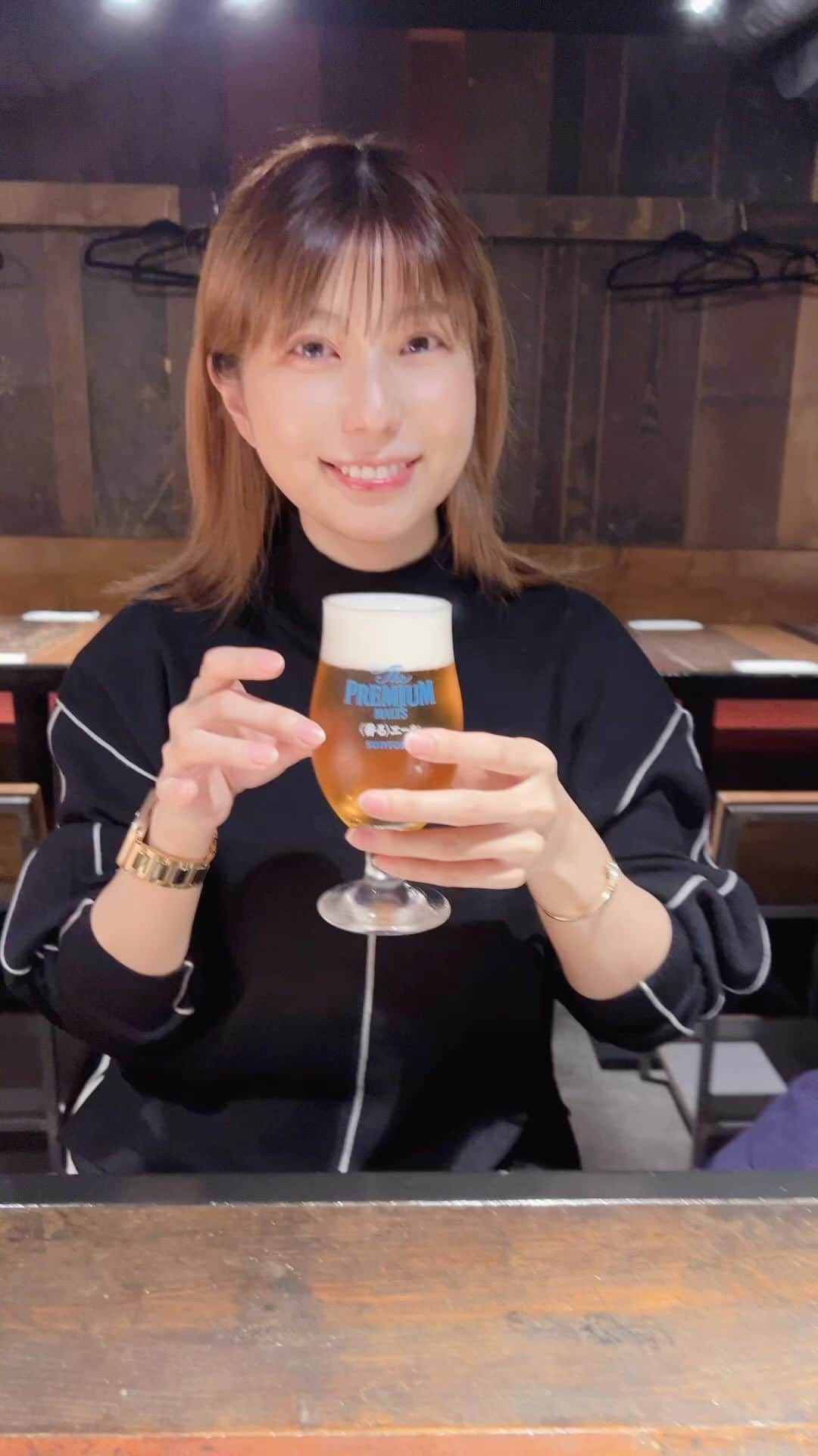 天野麻菜のインスタグラム：「ビール女子。3657」