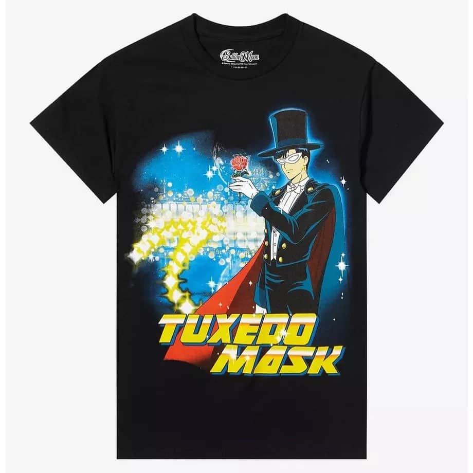 Sailor Moonのインスタグラム：「✨🌹 There’s not enough Tuxedo Mask merch out there!!! Tuxedo Mask tee from @hottopic 🌹✨  #sailormoon #セーラームーン #tuxedomask」