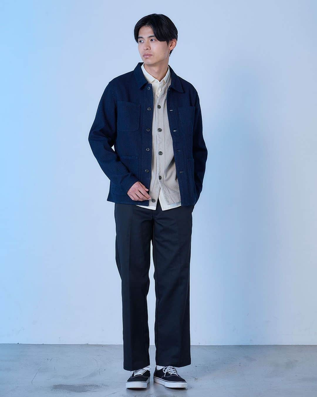 Japanblue Jeansのインスタグラム：「.  JAPAN BLUE JEANS 2023 Autumn & Winter Collection  Outer Sashiko Cover All  TOPS Inlay Cardigan  BOTTMS The Work Pants  その他　参考商品　  @denimlabo_web   #japanblue #japanbluejeans #kojima #Kurashiki #okayama #selvedge #selvedgedenim #jeans #denim #indigo #aging #madeinjapan #madeinokayama #sashiko  #ジャパンブルー  #ジャパンブルージーンズ #児島 #倉敷 #岡山 #刺し子」