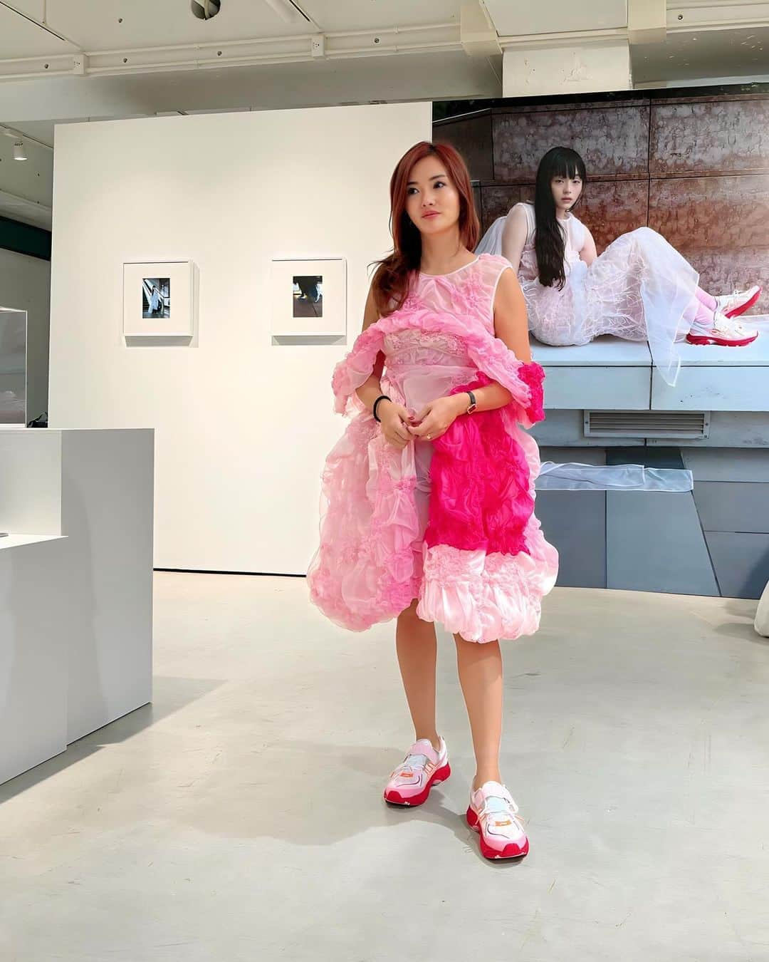 福王寺彩野のインスタグラム：「@ceciliebahnsen 🩷❤️🤍  #ceciliebahnsen #pink #dress #asics #セシリーバンセン」