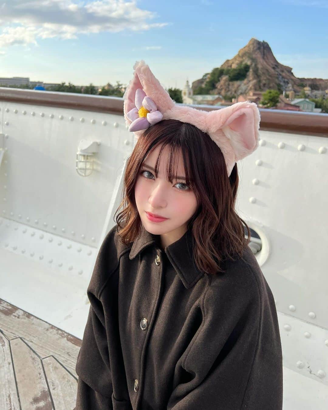 関さくらのインスタグラム：「🐰‎🤍 リーナベルちゃんのカチューシャ念願🥲🫶🏻 ディズニー大好きです  #ディズ二ー #リーナベル」