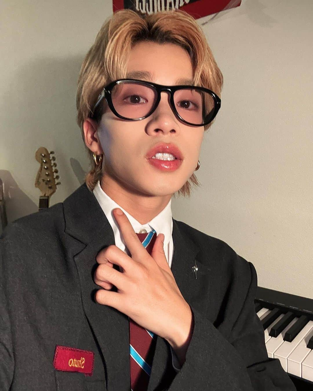 森愁斗さんのインスタグラム写真 - (森愁斗Instagram)「素敵なメガネとお洋服を👓👔 @gentlemonster   #PR」11月10日 21時33分 - shoot_mori_official