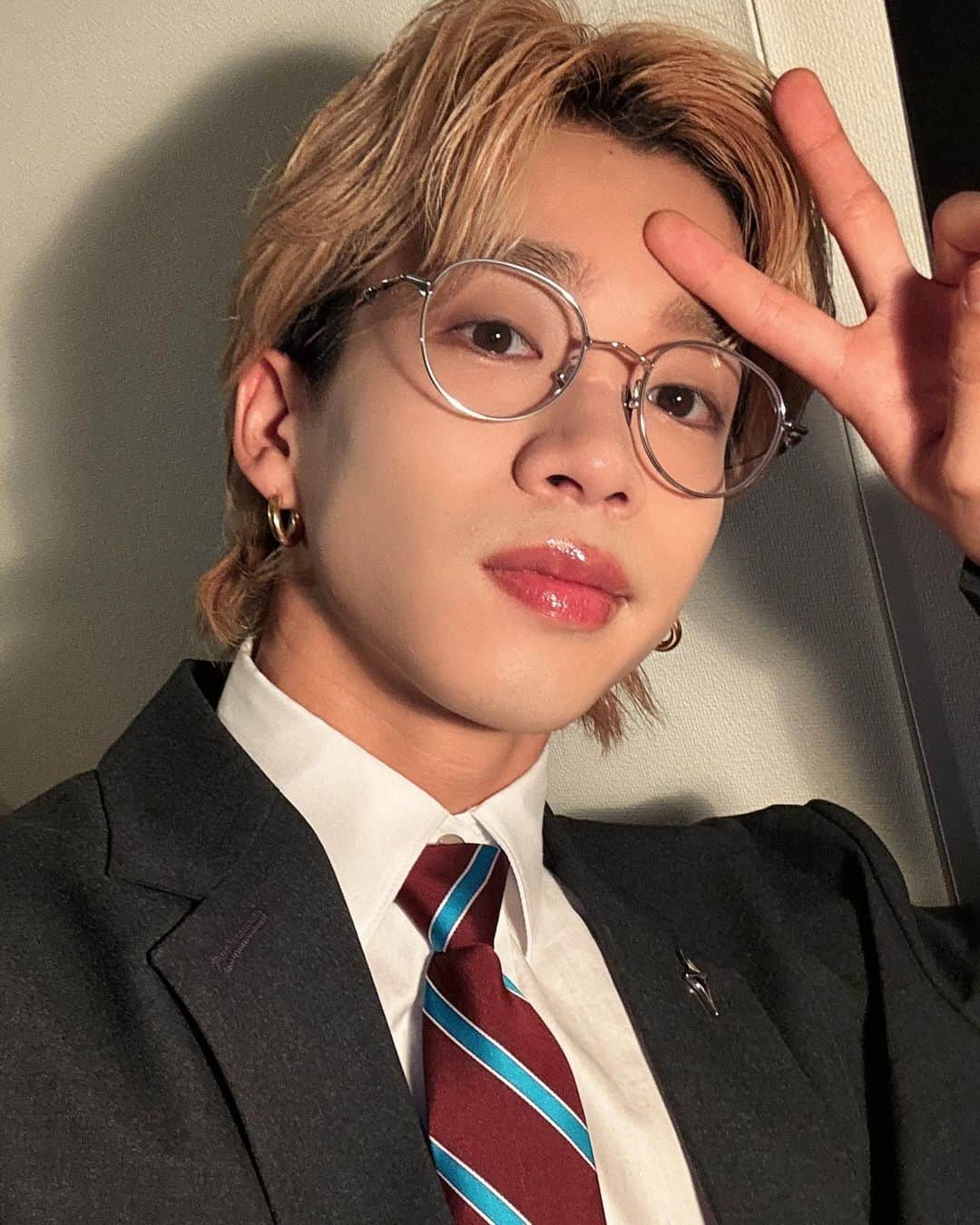 森愁斗さんのインスタグラム写真 - (森愁斗Instagram)「素敵なメガネとお洋服を👓👔 @gentlemonster #PR」11月10 ...