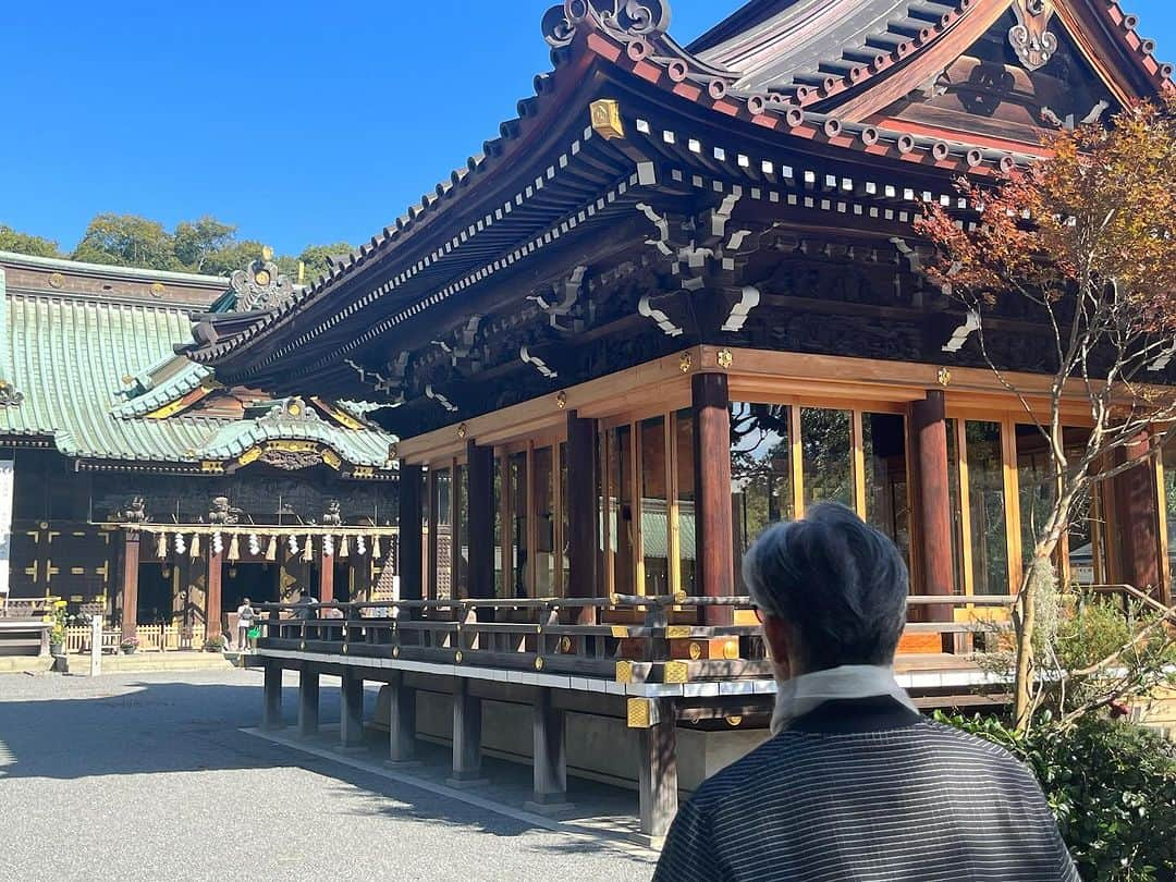 日比野玲さんのインスタグラム写真 - (日比野玲Instagram)「恒例、オヤジ温泉ゴルフの旅の巻！ いつも楽しいひと時で、感謝感謝！  #三島大社 #同級生はいいもんだ  #オヤジ旅 #温泉ゴルフ #楽しすぎてあっという間 #絶景ゴルフ場 #富士箱根カントリークラブ #あるね   @punto_mino @gawein.t」11月11日 8時22分 - aquilano_hibino