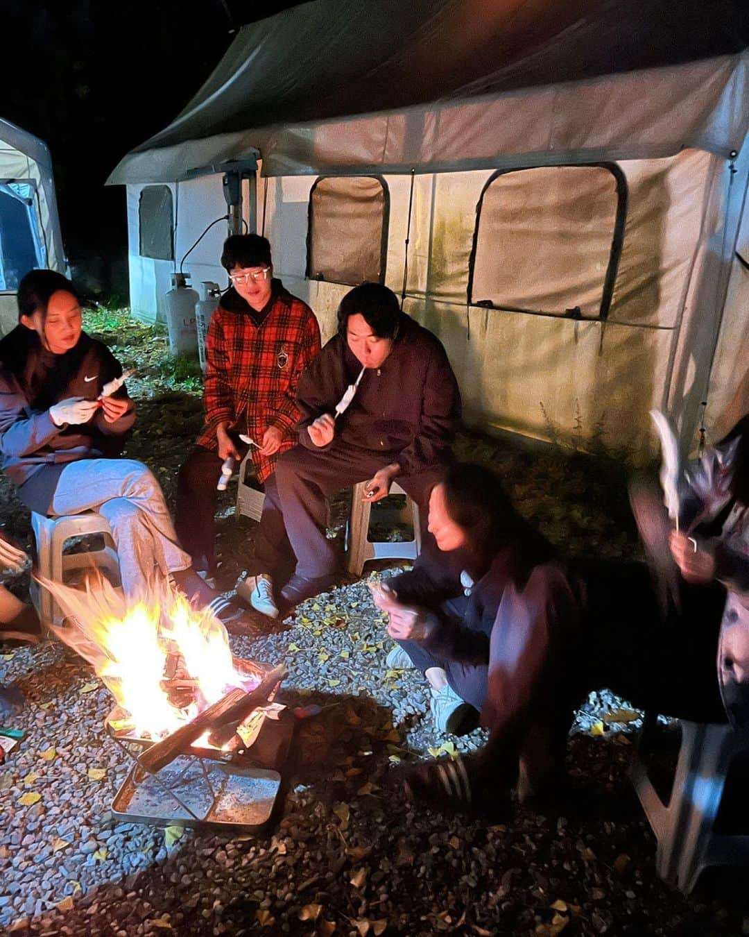 キム・ドユンさんのインスタグラム写真 - (キム・ドユンInstagram)「キャンプ🏕️」11月10日 23時46分 - hociakari