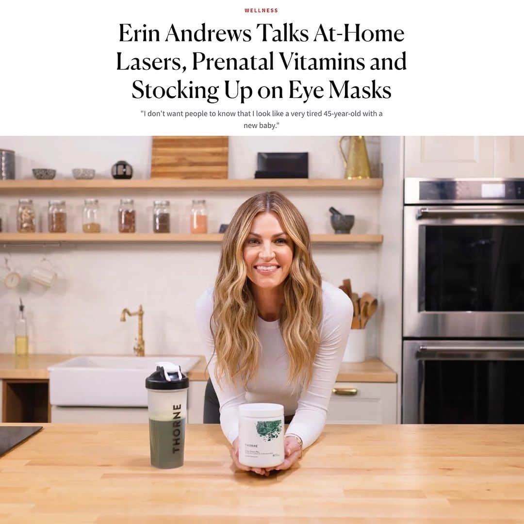 エリン・アンドリューズさんのインスタグラム写真 - (エリン・アンドリューズInstagram)「She’s a longtime NFL sideline reporter and frequent @erinandrews traveler (in-season, she flies 12 hours a week!) and now @ has two new jobs as mother to baby Mack and a spokesperson for Thorne. As the 45-year-old shared with us over Zoom, it’s a brand that helped support her for nine years during her IVF and surrogacy journey, and she’s stocking up on the vitamin C—and a lot of eye masks—this season.   Tap the link in bio to read full interview 💫.   Written by: @liz.ritter  #erinandrews #sportsbroadcasting #nfl #prenatal #prenatalvitamins #fertility #fertilityjourney」11月11日 0時16分 - erinandrews