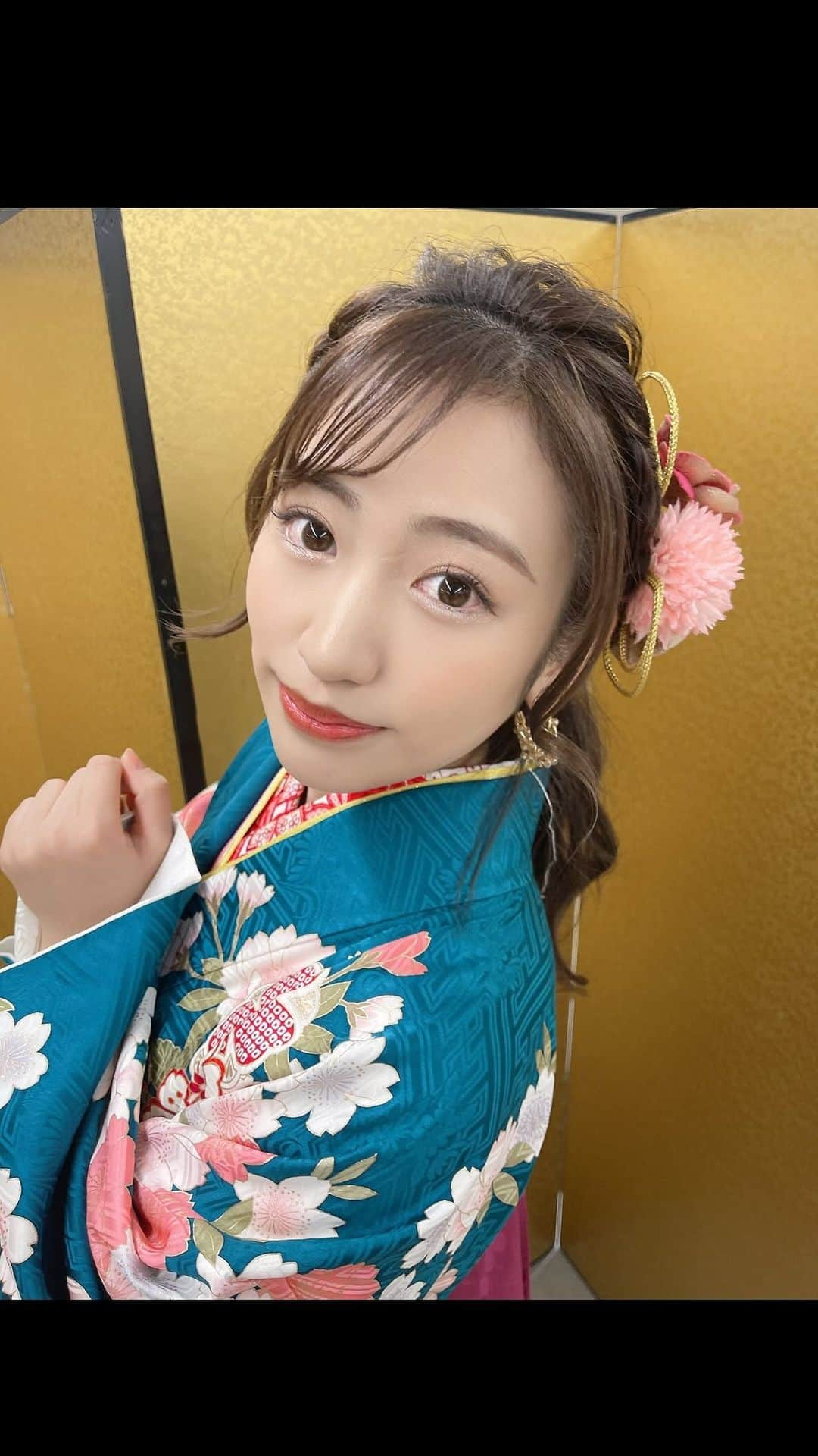 内田ゆめのインスタグラム：「今日も一日お疲れ様💕 アトフラありがとうございました！！！ 生放送3時間あっというま！  来週はラジオ後はすぐ売り子です🍻💕 久しぶりにみんなに会えるの楽しみです！！  ぜひ、fri@musicbird.co.jp までどしどしお便りお寄せください💌💭  そして、  イベント情報✨ 11月19日対バンライブ⭐️all チーム  11月29日対バンライブ🗼一期生スペシャル 詳細はプロフィールのURLへ♡ 待ってるよー(*^◯^*)  #東京ドーム #都市対抗  #都市対抗野球  #売り子  #ビール売り子 #野球女子  #プロ野球 #高校野球  #日シリ   #日本シリーズ」