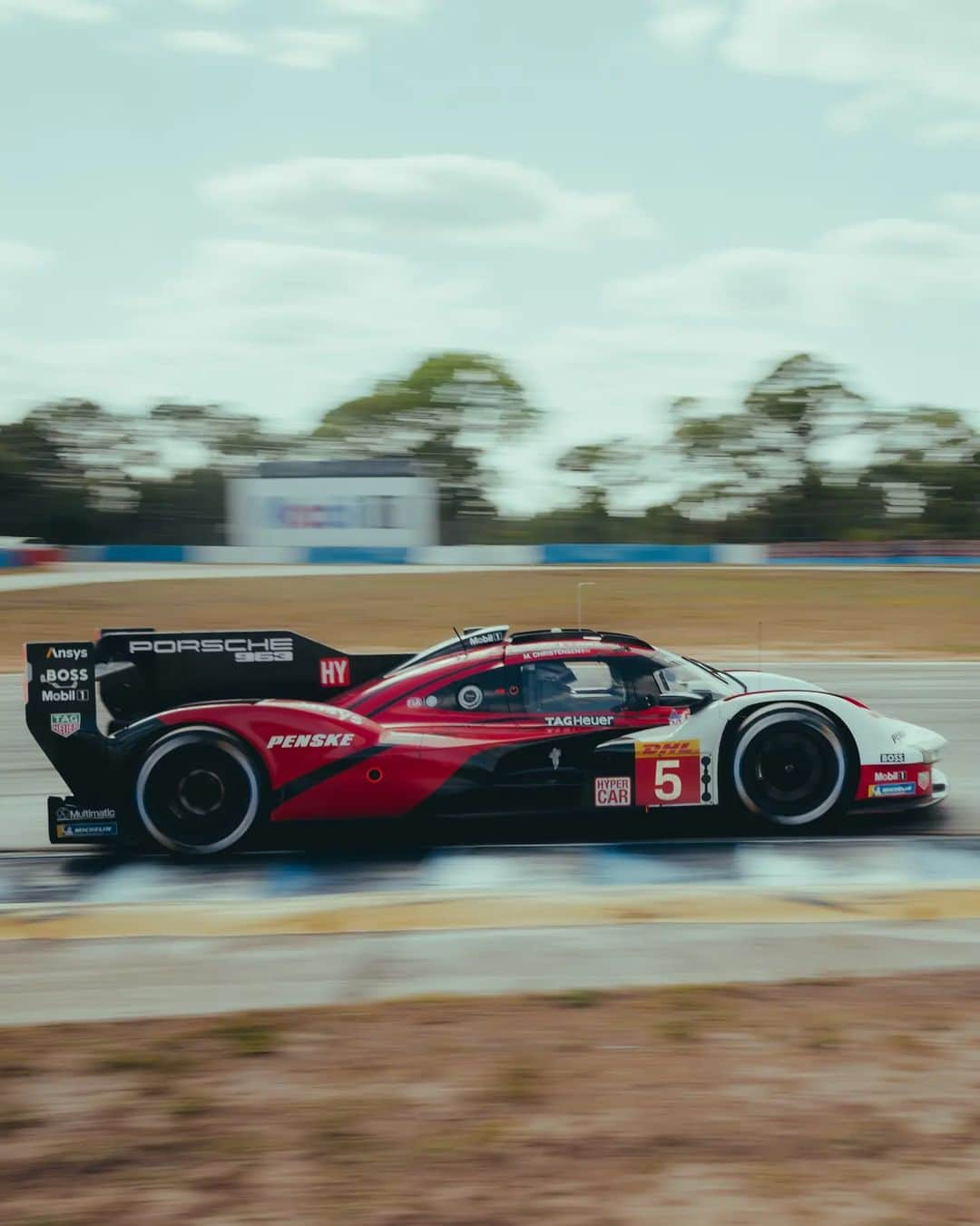 Porscheさんのインスタグラム写真 - (PorscheInstagram)「What an exciting debut year for the Porsche 963.  From IMSA to WEC, Works to Customer Teams, and competing at the iconic 24 Hours of Le Mans, we’re signing off 2023 with seven podium appearances, three wins and a total of 133,470km racked up on the meter in the first year of competition.  But we’ve only just begun. The 963 is heading into 2024 seeking even more success in these legendary endurance events. We can’t wait…」11月11日 1時04分 - porsche