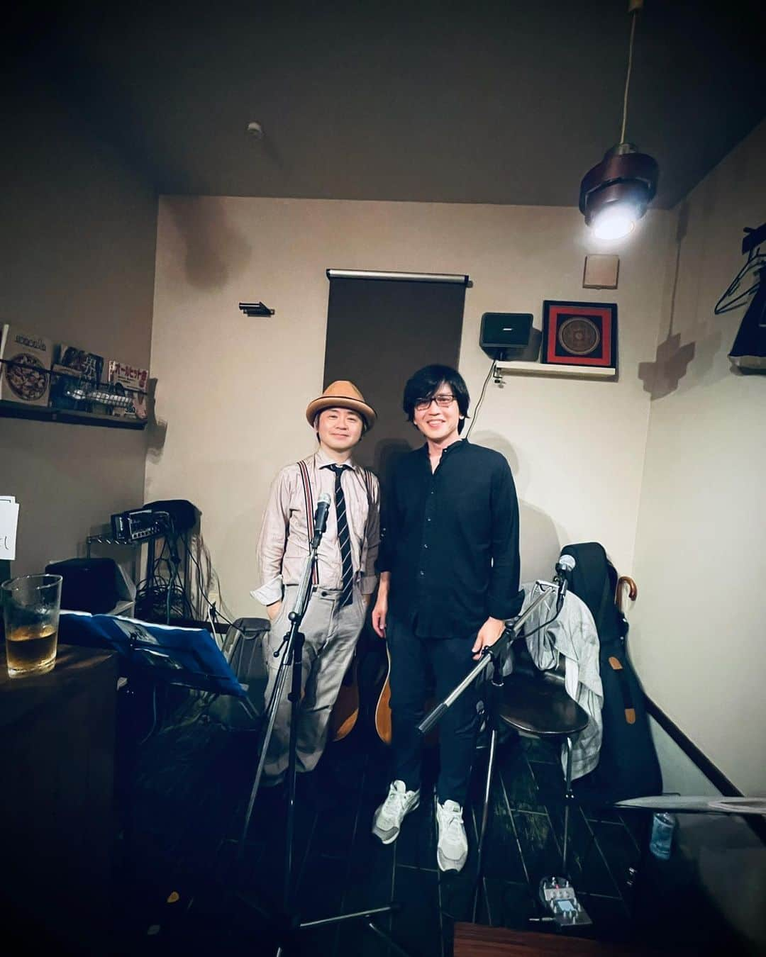 谷口崇さんのインスタグラム写真 - (谷口崇Instagram)「「始発から見える景色vol.2」at矢口渡カフェジエンド、ご来場ありがとうございました。ソワンさんにいつもの矢口を見せたくて少々空回りしたかもでしたが、最終的にはいつものジエンド。丸パンとチーズケーキお土産に、また来年もよろしくお願いします〜。  #矢口渡 #カフェジエンド #カフェジエンド矢口渡 #マエソワヒロユキ #始発から見える景色 #シハミエ #谷口崇 #谷口崇高い声 #とうとう来たか変声期」11月11日 1時36分 - sweetbabytt