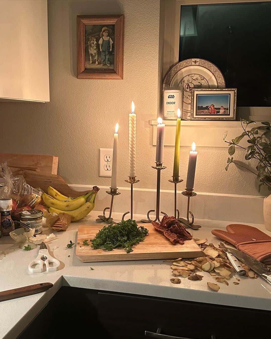 Acacia Brinleyさんのインスタグラム写真 - (Acacia BrinleyInstagram)「This is some top tier fall!!! 🍁🍂🕯️」11月11日 2時03分 - acaciakersey