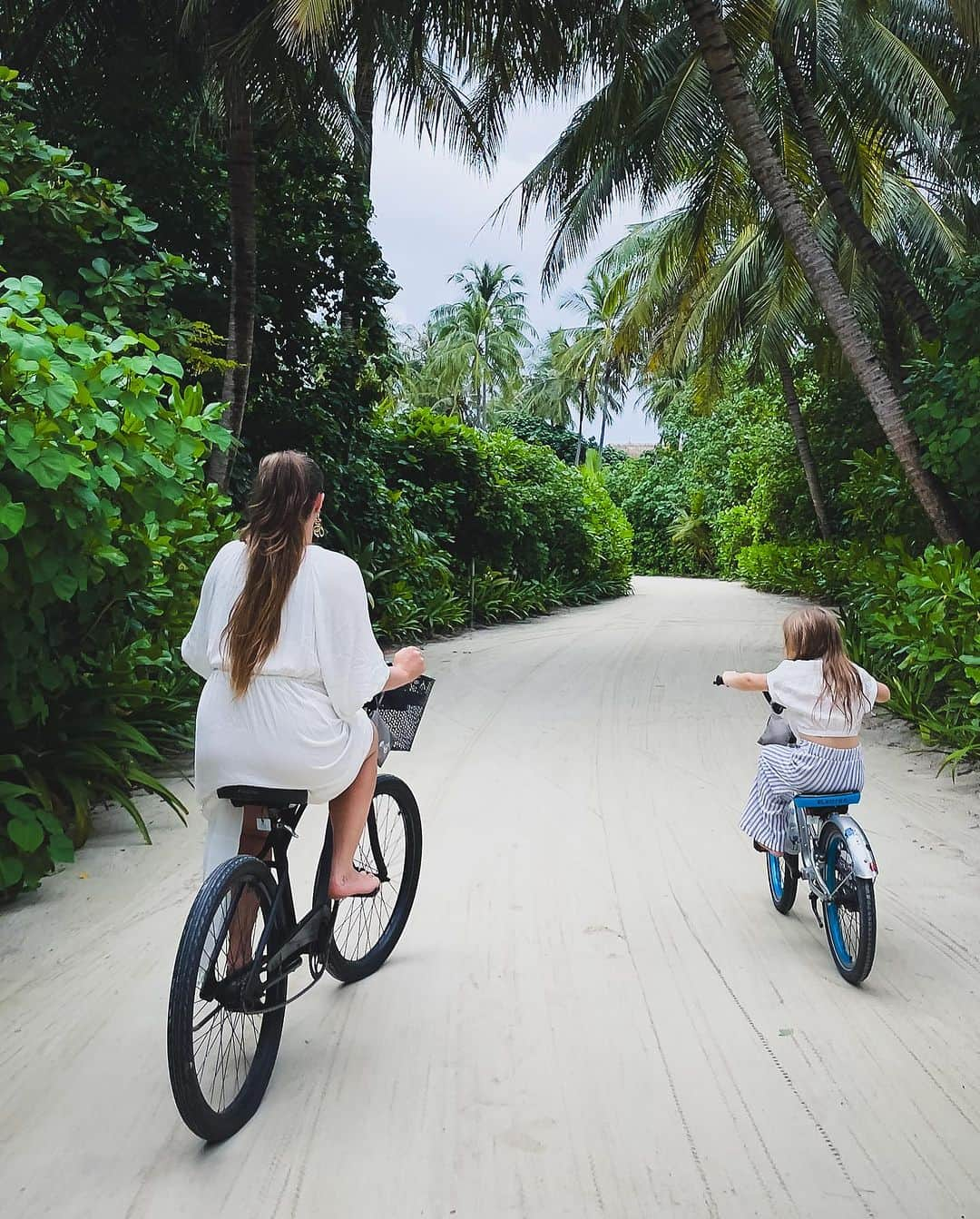 レイチェル・ブレイセンさんのインスタグラム写真 - (レイチェル・ブレイセンInstagram)「best vacation ever🥹  #maldives」11月11日 2時05分 - yoga_girl