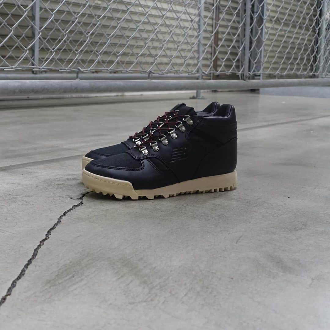 ミタスニーカーズのインスタグラム：「new balance RAINER」