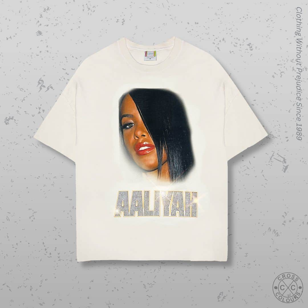 クロスカラーズさんのインスタグラム写真 - (クロスカラーズInstagram)「Make sure you say it right! ❤️  The new Limited Edition Cross Colours x #Aaliyah drop is live at CrossColours.com   #AaliyahHaughton #ClothingWithoutPrejudice #CrossColours」11月11日 2時12分 - crosscoloursla