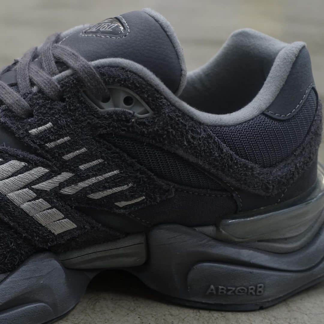 ミタスニーカーズさんのインスタグラム写真 - (ミタスニーカーズInstagram)「new balance U9060」11月11日 2時16分 - mitasneakers