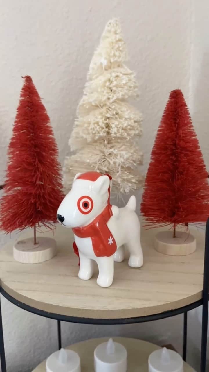 Targetのインスタグラム：「my own little tree ❤️🐶 get the set in stores today #targetholiday #christmas @ohtarget」