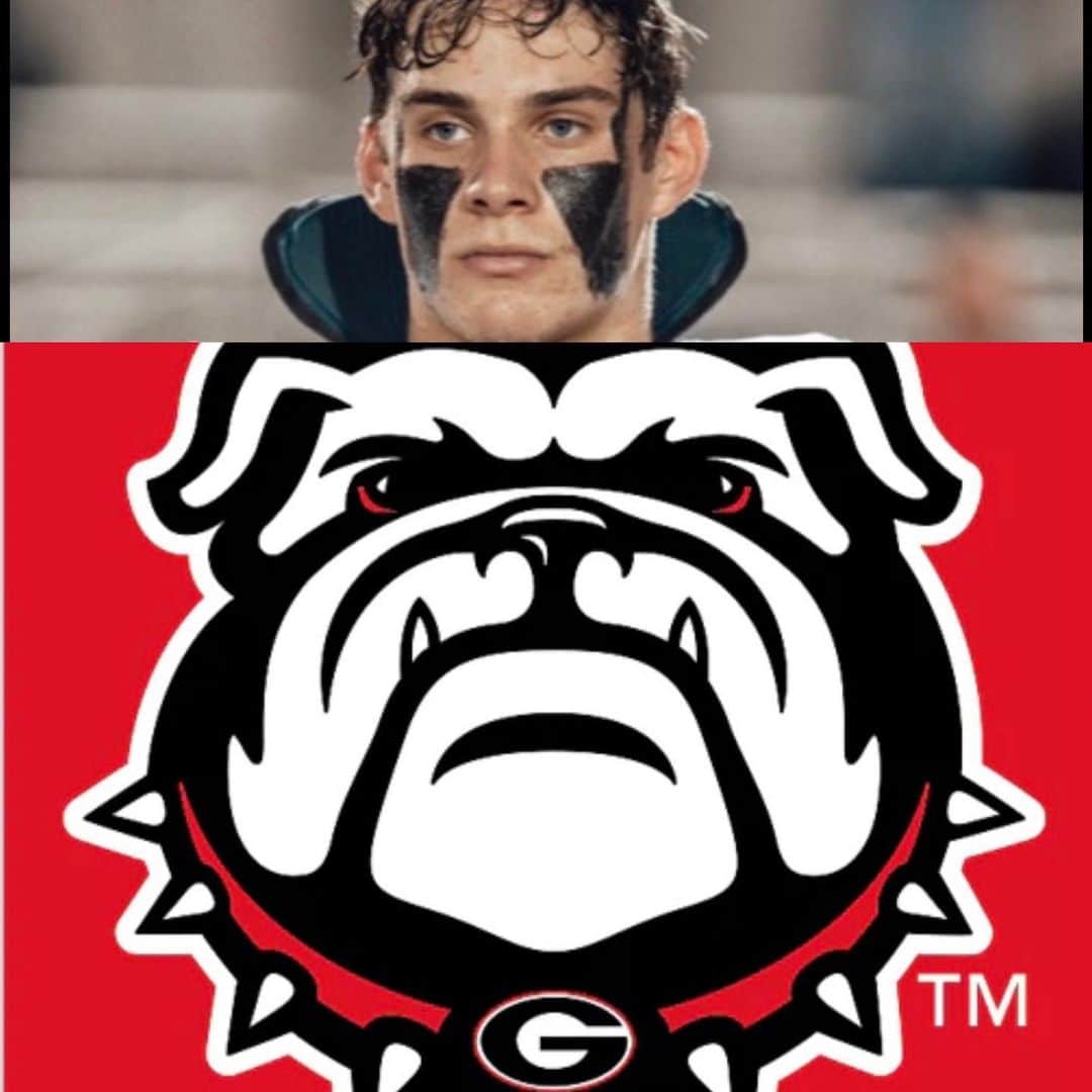 ビル・ゴールドバーグのインスタグラム：「Huge weekend on tap…… First, playoff game tonight against College Station, then board a plane so @goldberg21_99  can visit @georgiafootball kicking some Ole Miss ass! #godawgs 😤 #collegerecruiting #fingerscrossed @coachkav」