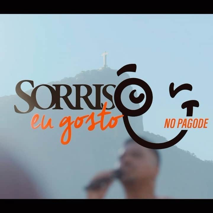 Sorriso Marotoのインスタグラム：「Bora cair no pagode com os meninos do @sorrisomaroto e seus parças, comemorando os 25 anos de banda? Lá no app!」