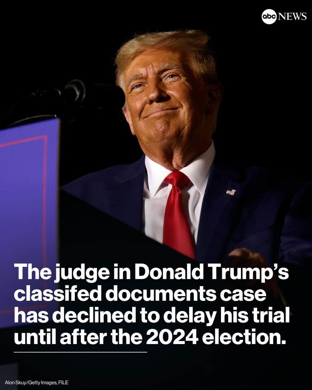 ABC Newsのインスタグラム：「The federal judge overseeing former Pres. Trump's classified documents case has granted a request from Trump's legal team to push back some pretrial deadlines — but for now she is keeping the trial's May start date.  The judge said she will make a decision on whether to move the trial date when the parties meet in March, after they have gone through litigation involving how classified discovery is handled at trial.  Go to link in bio for more.」