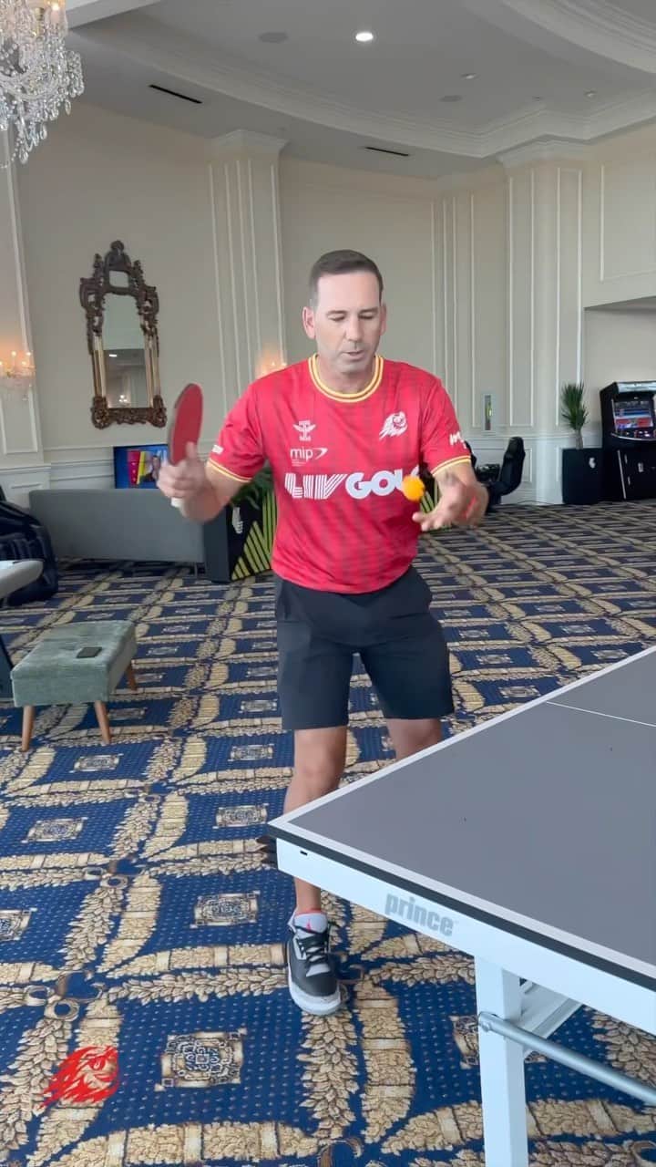 セルヒオ・ガルシアのインスタグラム：「This is how Abe and Sergio enjoy their offseason 😂🏓🏓  #LIVGolf #FireballsGC」