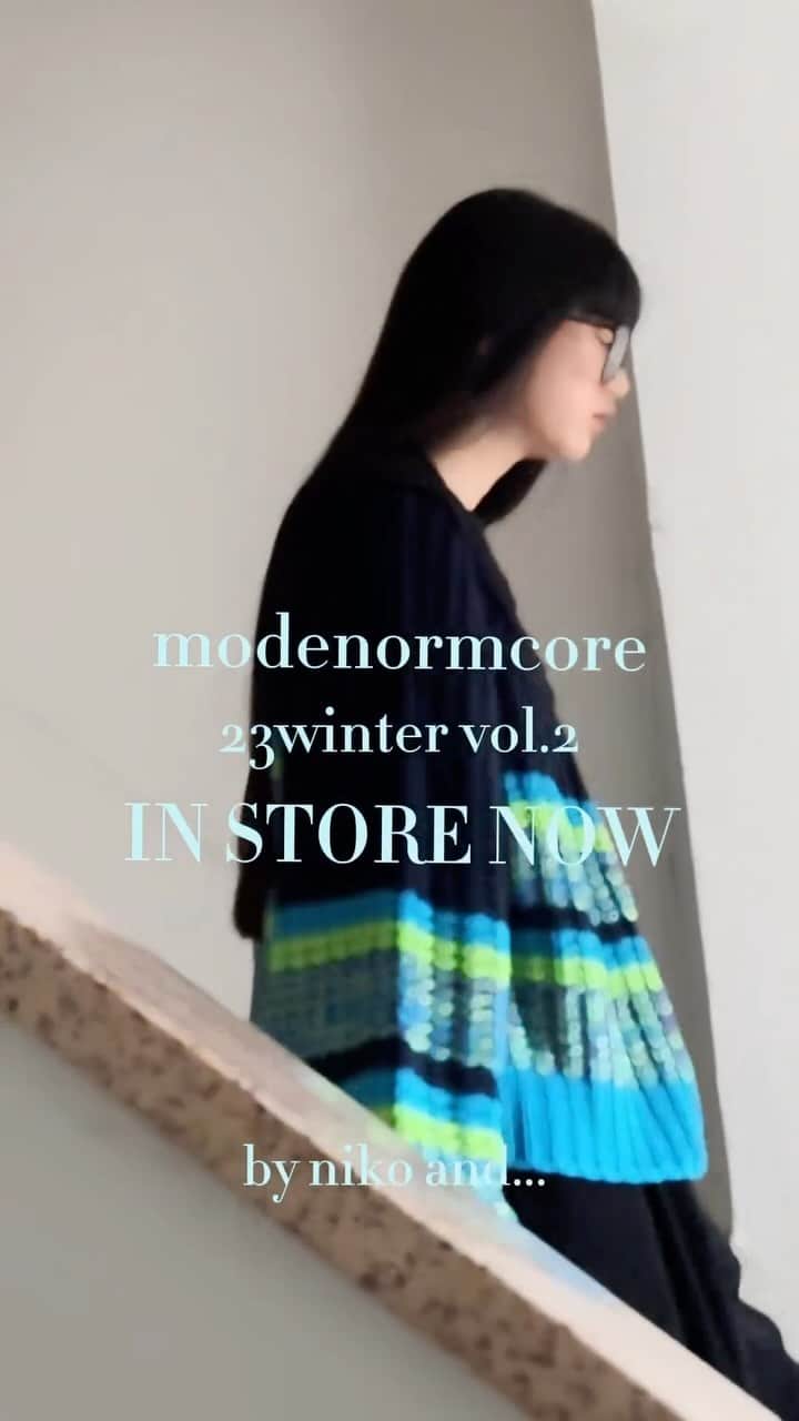 のインスタグラム：「. \ MODE NORM CORE 23 winter Vol2 /  予約でも大人気のアイテムが発売開始✨ 今回もこだわりのアイテムとビジュアルをぜひチェックしてみてください👀 ___________________________ アイテムの詳細は商品タグ🏷️ 又はプロフィールURLからご覧ください☺️ @nikoand_official   #nikoand #ニコアンド #であうにあう #styleeditorialbrand #uni9uesense」