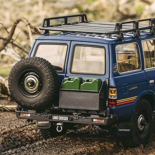 kyosho_official_minicar toysのインスタグラム：「. 1:18 DIE-CAST Model Toyota Land Cruiser 60 w/Option  #kyosho #toyota #arb #landcruiser #landcruiser60 #suv #offroad #4x4life #60series #4wd #arb4x4accessories #fj60landcruiser #campertrucks #campinglife #landcruiserlifestyle #overland #118scale #diecast #modelcar #jdm #京商 #ランドクルーザー #ランクル #ランクル60 #ランクルカスタム #ミニカー」