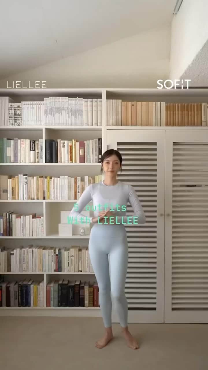チェ・ソジンのインスタグラム：「#광고 일상에서 과하지 않게 예쁘게 입을 수 있는 운동복을 찾고 계신다면 @sofit_korea 에서 @liellee.kr 제품을 만나보세요❤️  #쏘핏 #리엘리 #필라테스 #운동복」