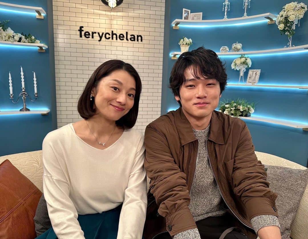 中川大輔さんのインスタグラム写真 - (中川大輔Instagram)「『コタツがない家』第4話では、志織の職場に乗り込んだ康彦。彼女のことは大好きだけど、結婚は怖い。彼の結婚観は変わっていくのでしょうか〜？乗り込んだ時のオフショット🙏配信でもぜひー！」11月11日 17時20分 - nakagawadaisuke_official