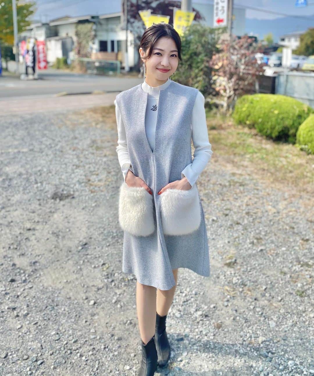中村静香さんのインスタグラム写真 - (中村静香Instagram)「旅の思い出🤍その2  現像したものと📸 好評だった衣装タグまとめ🏷️✨  今年もMCで盛り上げて下さったふーみんさん、そして毎年素敵なプランをご提案して下さるトップツアーズさん、ありがとうございました！！  なにより、お越し下さった皆様のおかげでとっても充実した二日間となりました！！本当にありがとうございました！！ 感謝を込めて🩷  #中村静香ファンツアー2023 #癒しの旅をありがとう #山梨で身も心もお腹いっぱい」11月11日 17時37分 - shizuka_nakamura_official