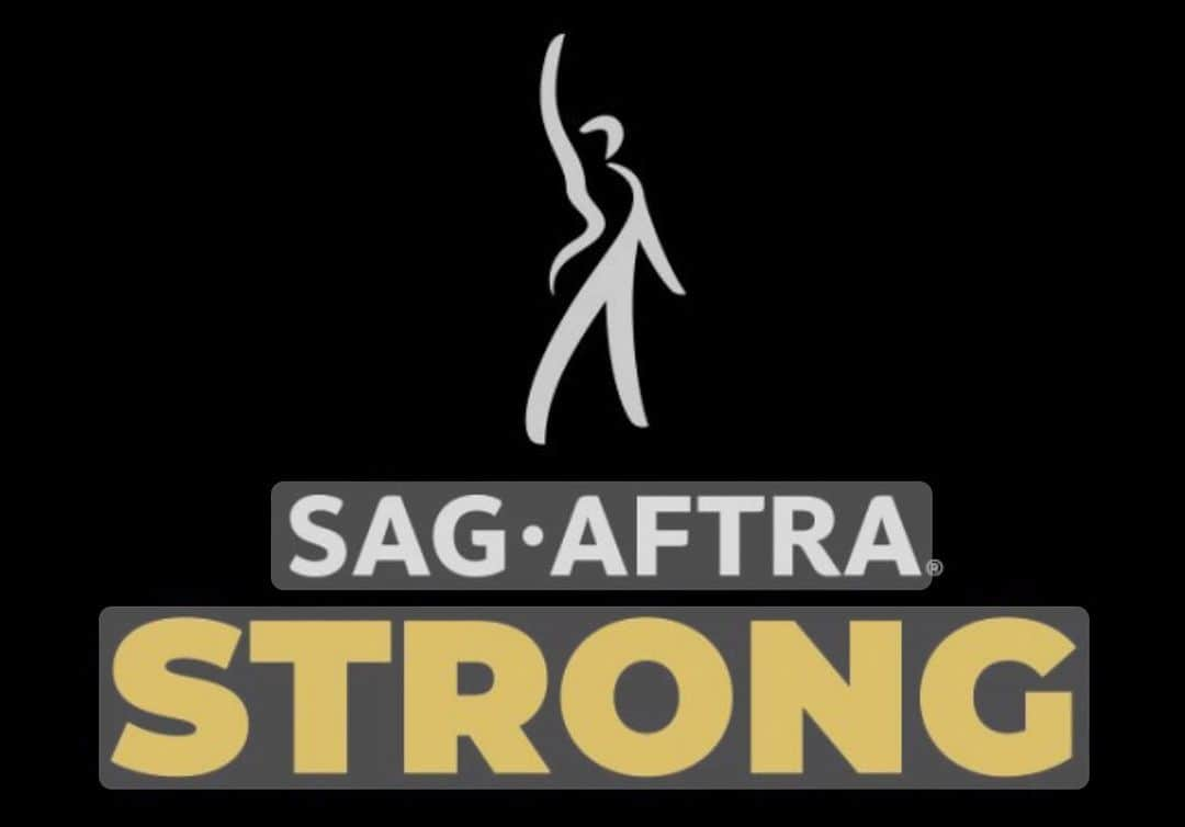 ロブ・モローさんのインスタグラム写真 - (ロブ・モローInstagram)「Thank you @sagaftra @officialfrandrescher  @duncancrabtree WAY TO GO!!!」11月11日 9時23分 - officialrobmorrow