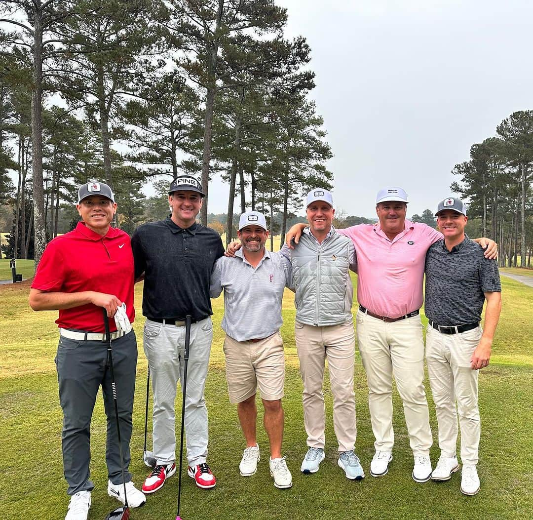 バッバ・ワトソンのインスタグラム：「Great time today at the letterman tourney !!  Truly an honor to be part of UGA & to be with the boys again @ugaathletics @ugagolf」