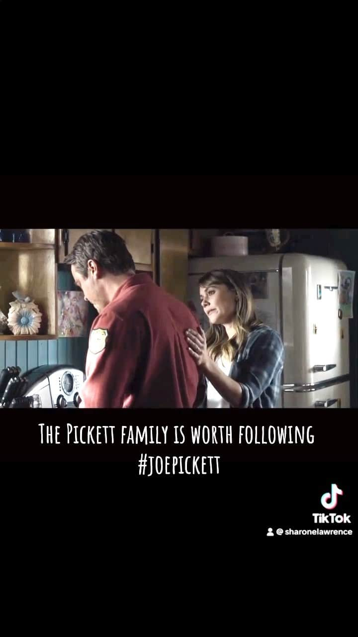 シャロン・ローレンスのインスタグラム：「Glad to resume sharing this with you because our #Pickett family is worth following- one of the most authentic portrayals of marital devotion, conscience parenting courage healing trauma and true love on tv. #joepickett on @paramountplus .  Both seasons of #joepickettseries based on the #joepickettnovels are streaming now.  #modernwestern  #cjboxnovels  #qualitytelevision  #familydrama  #wildlife  #gamewarden」