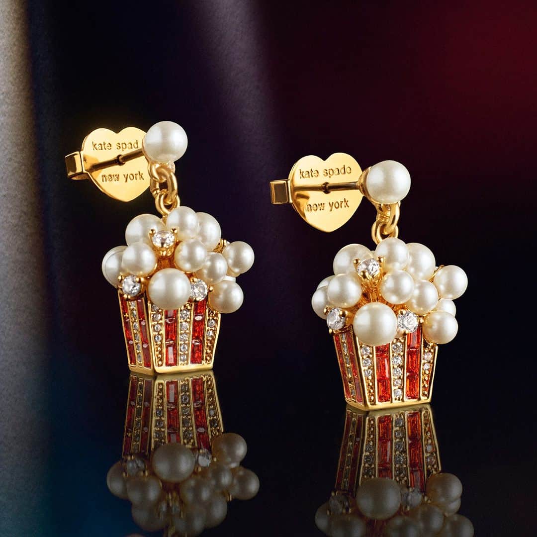 ケイト・スペードのインスタグラム：「パールはじける ポップコーン ピアス  #katespadeny #katespadejapan #ケイトスペード #ケイトスペードニューヨーク」