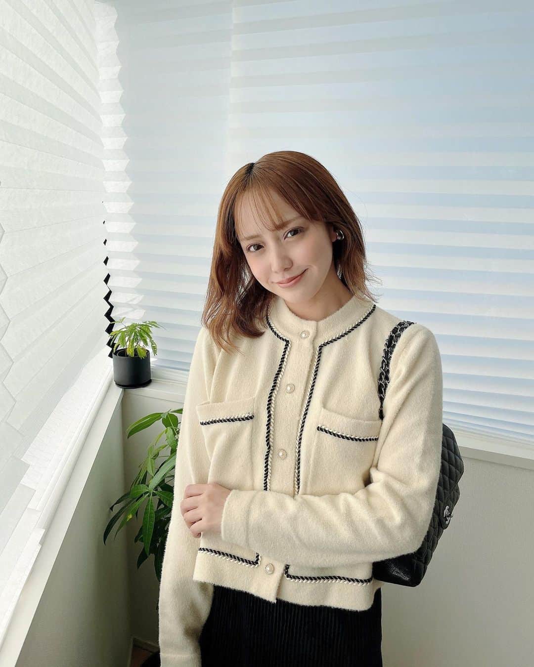 奥仲麻琴のインスタグラム：「. Worth Trying, Worth Buying　 冬支度でSHEINでニットをたくさん買いました🧶  今回着用した商品番号はこちら☺︎  1枚目・12143839 ・3462799 2枚目・16272861 3枚目・11363891・13650900 4枚目・22906792・13934847  クーポンコード BFPJP500  @shein_japan  #SHEIN #SHEINforAll #SHEIN1111sale #SHEINGoodFinds #loveshein  #saveinstyle #PR」