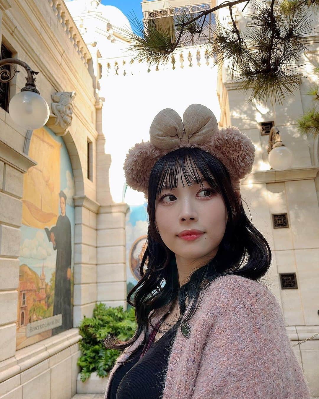 篠見星奈さんのインスタグラム写真 - (篠見星奈Instagram)「. 次いつ会えるかな…？  . #Disney #disneysea #Shelliemay  #ディズニーコーデ #篠見星奈」11月11日 11時17分 - shinomi_seina