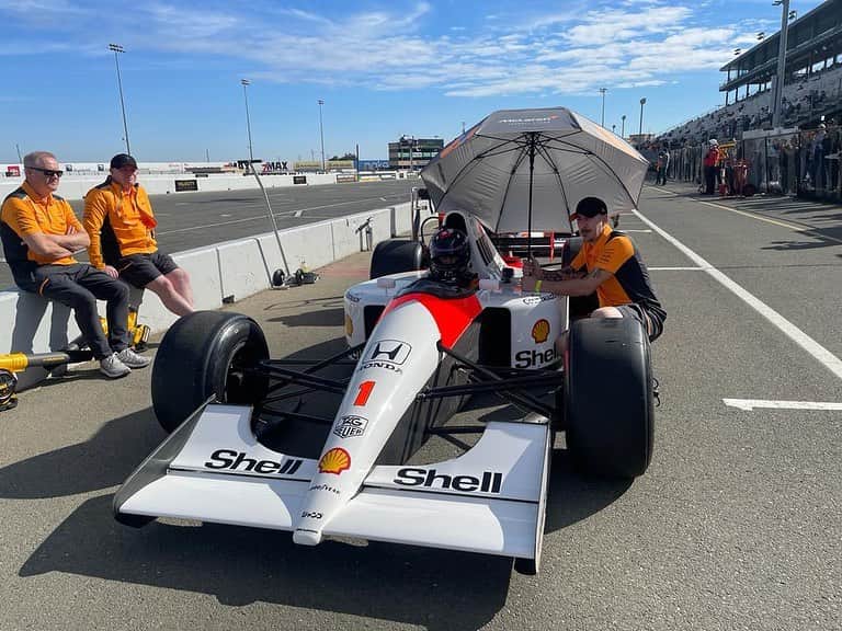 タナー・フォウストのインスタグラム：「What a day, vid coming soon but tomorrow will be epic also! 🙌 @velocityinvitational @mclaren @mclarenxe」